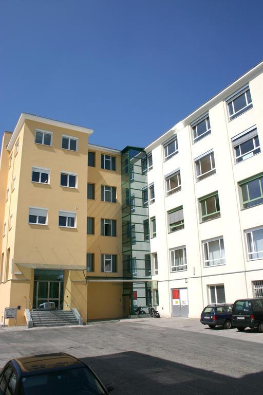 Workbase Hostel เวียนนา ภายนอก รูปภาพ
